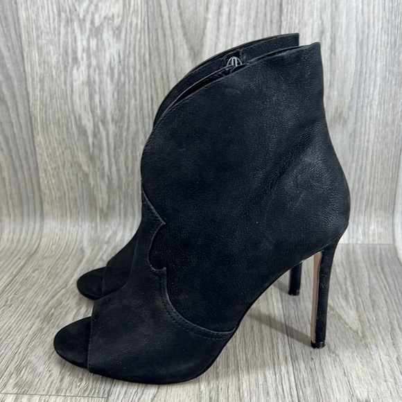 Jessica Simpson Jiven Leather Peep-Toe Heels - Picture 4 of 11